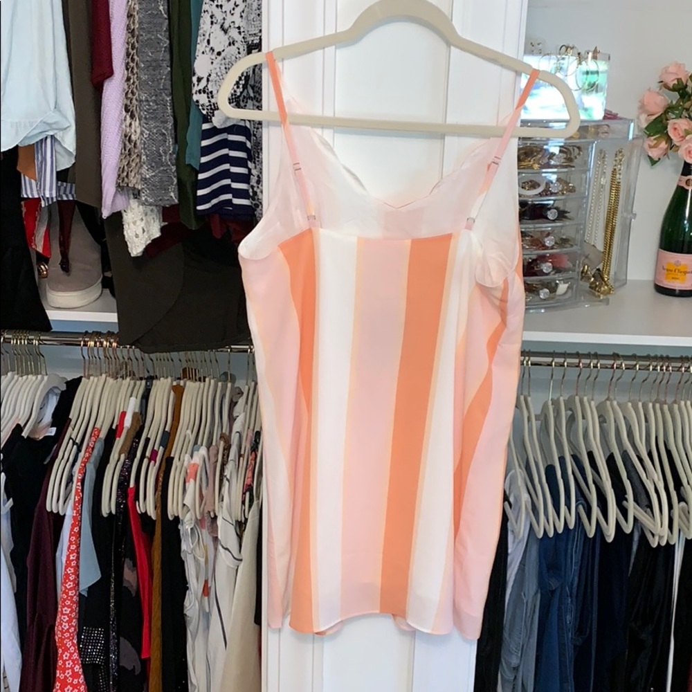 Spring dress - Picture 2 of 2